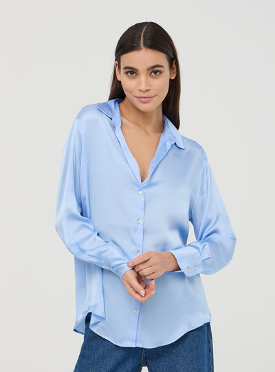 Camicia ampia effetto raso tinta unita