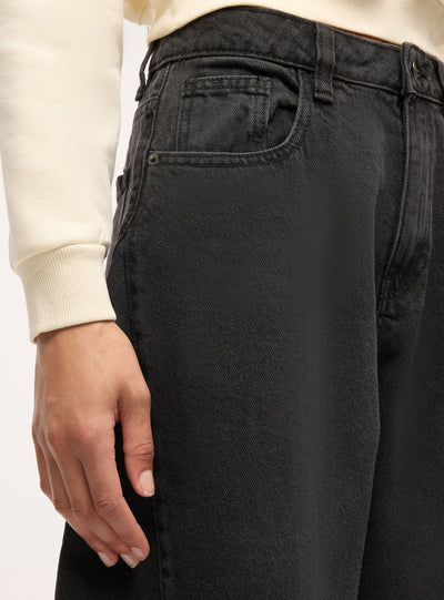 Jeans barrel a tinta unita