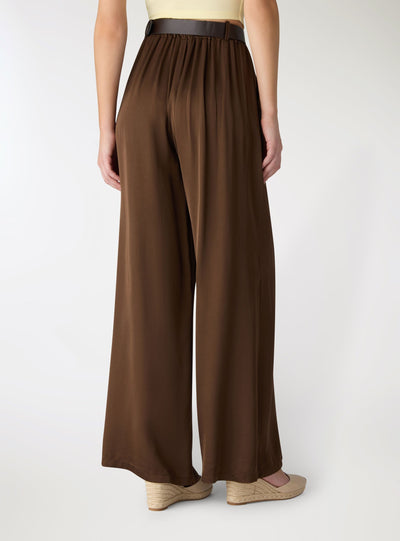 WORNG-SAB0088950001-S095-FULLBACK.jpg