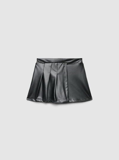 Pleated skort with leather effect