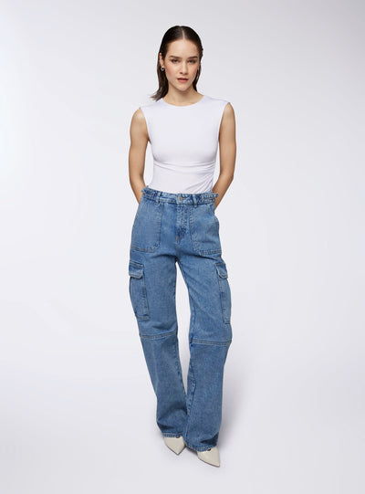 Jeans cargo con fasce regolabili in vita