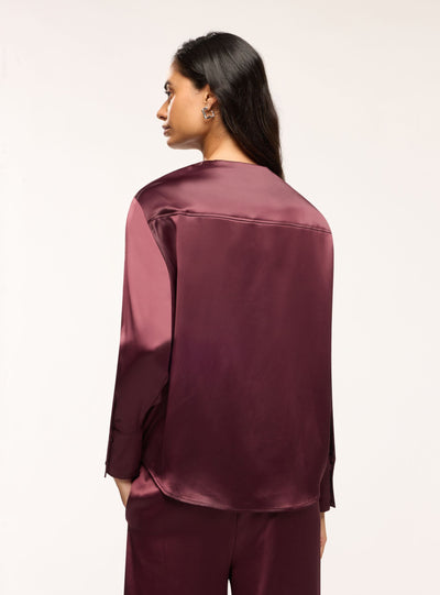Camicia in satin con collo coreano e arriccio