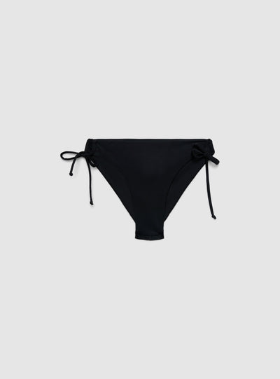 STILLG-SAC0018371001-S105.jpg