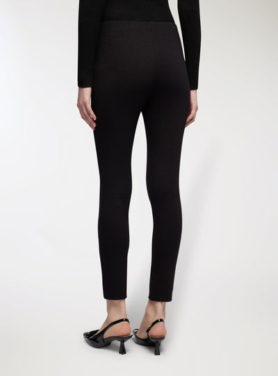 WORNG-SAB0085949001-S105-FULLBACK.jpg