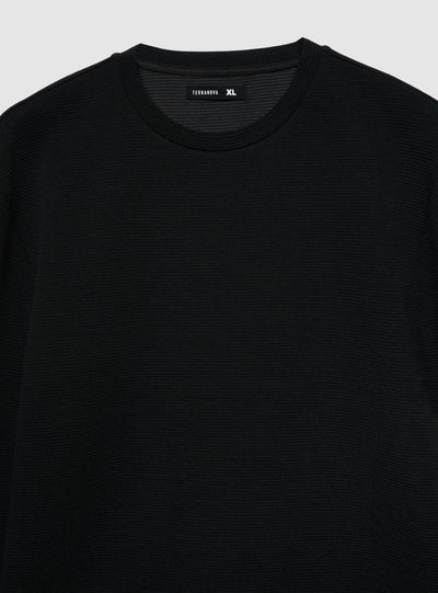 Long-sleeve crew neck plain T-shirt