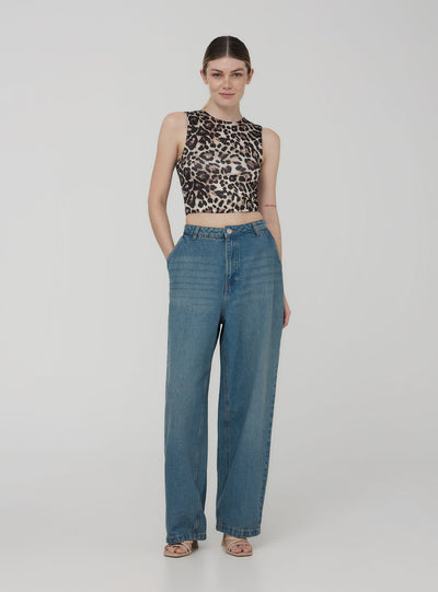 Top maculato con scollo americano