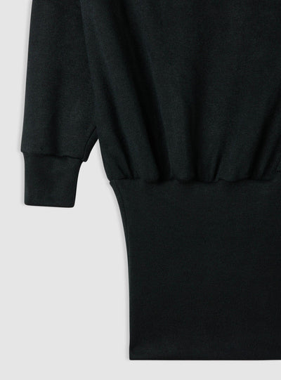 Vestito mini in maglia con scollo a barca