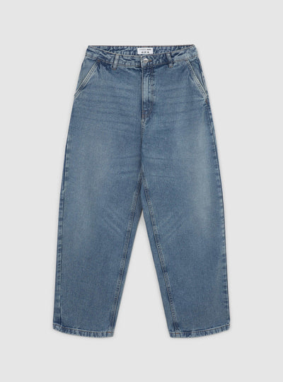 Baggy jeans with French-style pockets