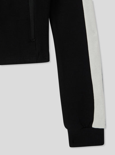 STILLG-SAB0067330001-S105-DETAIL1.jpg