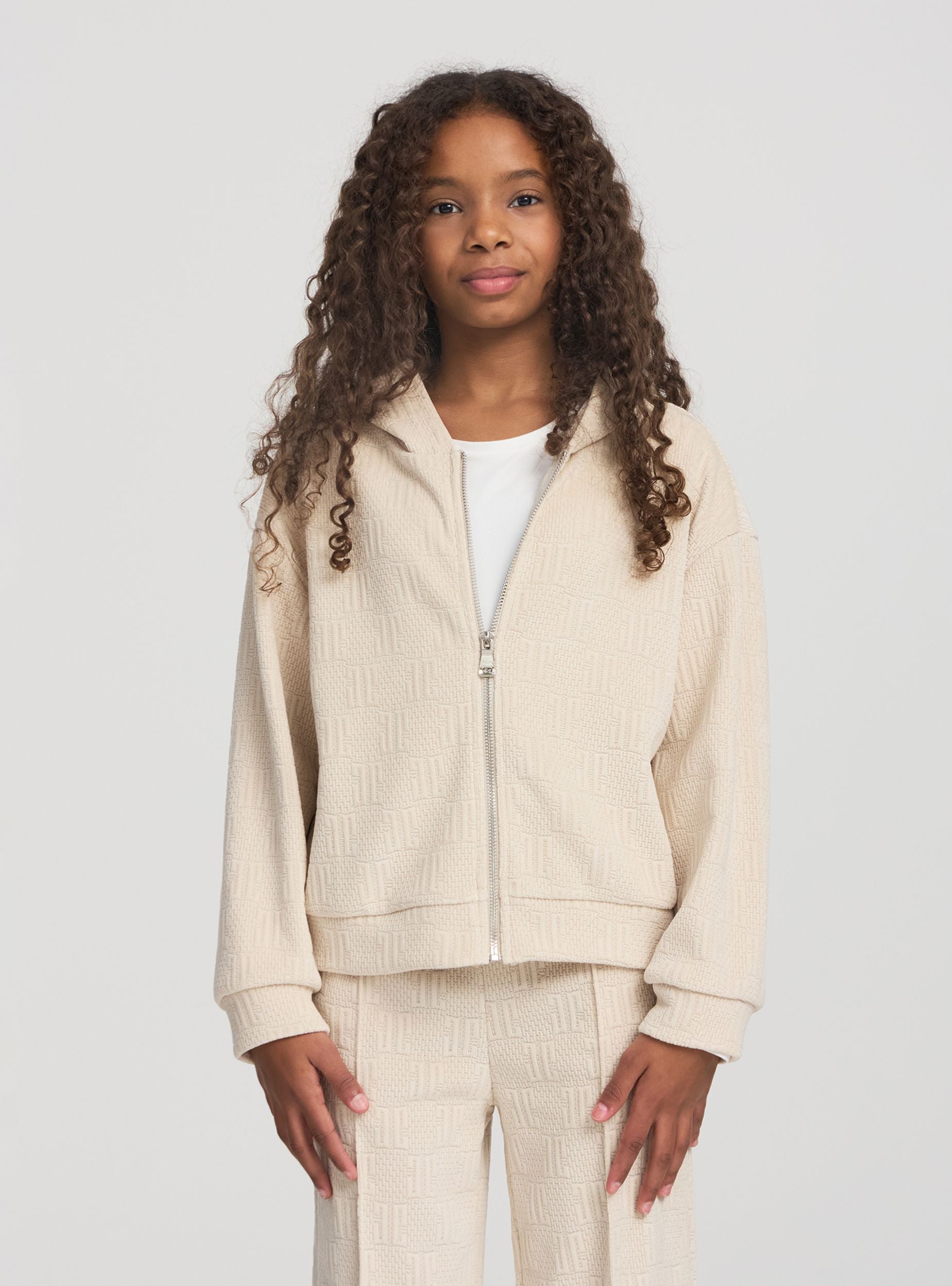 Hooded zip-up sweatshirt with embossed detailing - Terranova