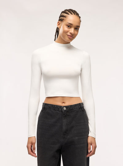 T-shirt crop a lupetto tinta unita