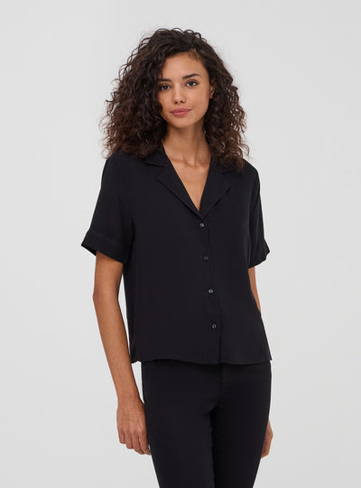 Camicia ampia maniche corte