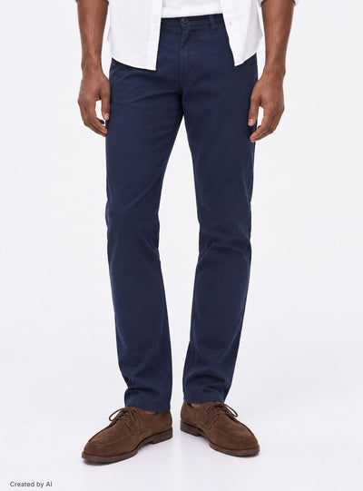 Pantaloni chino tinta unita regular