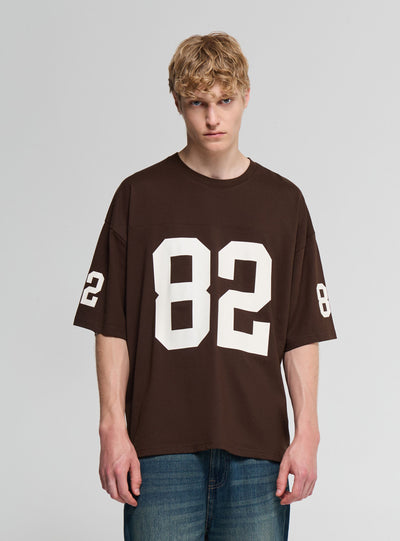 T-shirt con stampa numero e vestibilità boxy