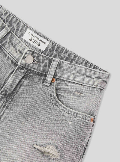 Shorts di jeans mom fit con strappi ampi