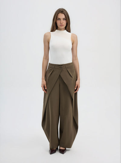 Pantaloni lunghi con pannelli incrociati
