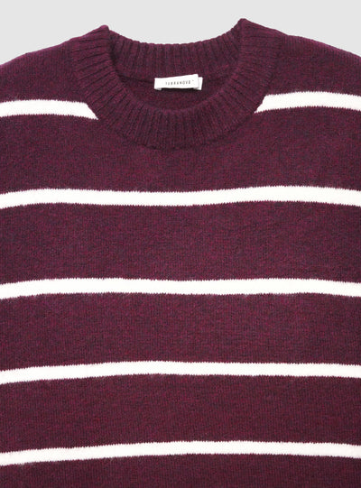 Maglia morbida a righe girocollo
