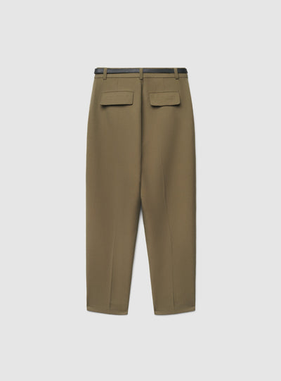 Pantaloni chino con pinces e cintura