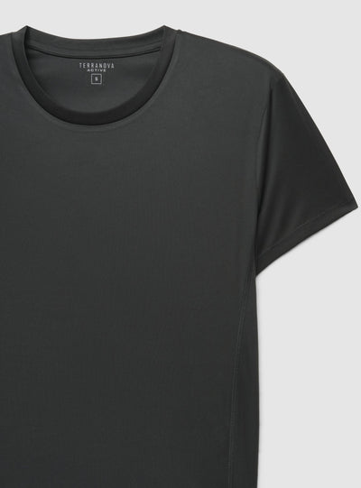 T-shirt sportiva over a tinta unita