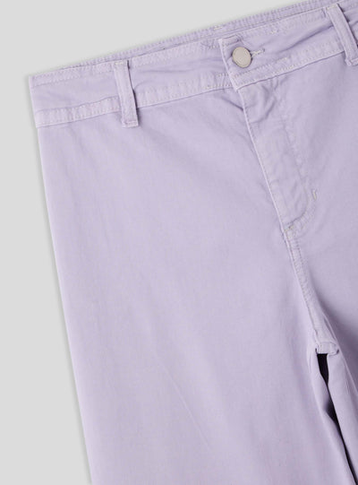STILLG-SAB0077589001-S090-FULLBACK.jpg