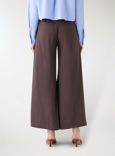 WORNG-SAB0088960001-S096-FULLBACK.jpg