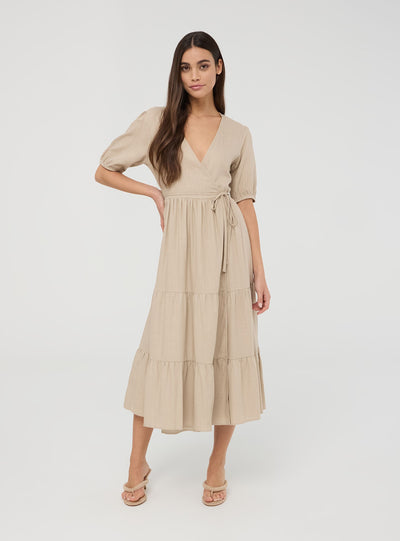 Vestito incrociato lungo con balze misto lino