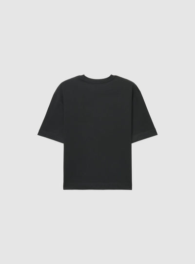 T-shirt over a tinta unita