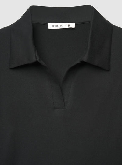 T-shirt a maniche lunghe con colletto polo