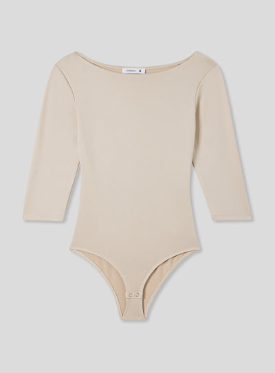 Body con scollo ampio e maniche a tre quarti