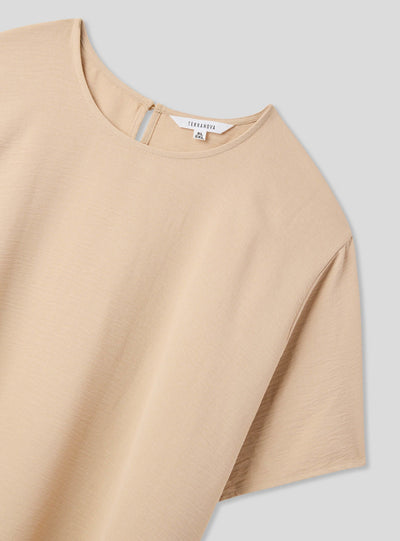 Plain short-sleeve blouse