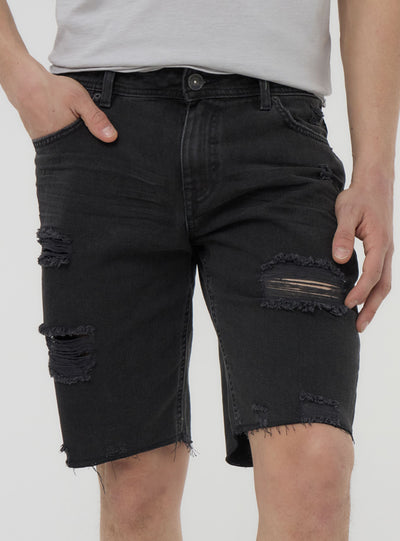 Bermuda in denim sfrangiati con strappi