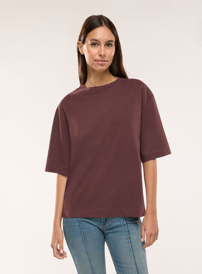 T-shirt over a tinta unita