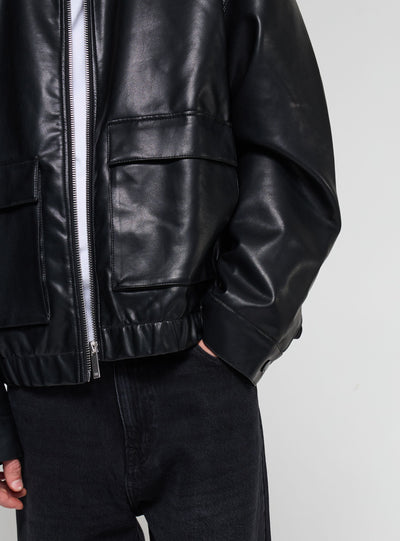 Giubbotto boxy con collo camicia e tasconi