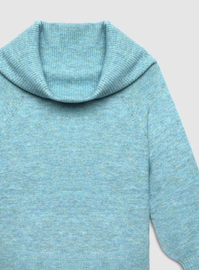 Maglia con collo ampio a tinta unita