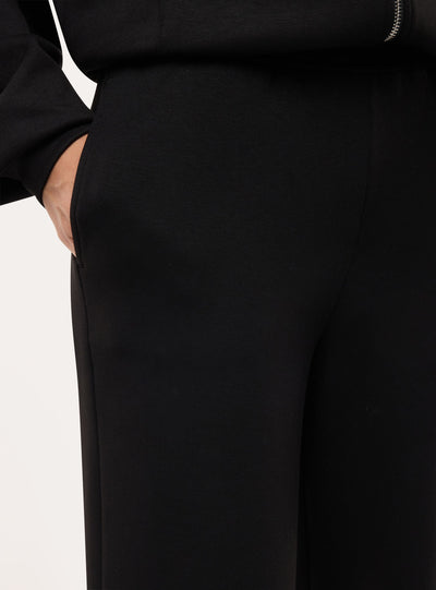 Pantaloni tuta ampi con elastico al fondo
