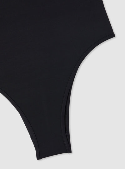 STILLG-SAC0019038001-S105-FULLBACK.jpg