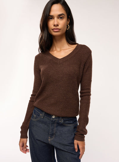 Maglia a coste inglesi con scollo a V