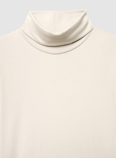 T-shirt a maniche lunghe con collo alto