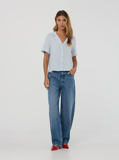 Camicia ampia maniche corte