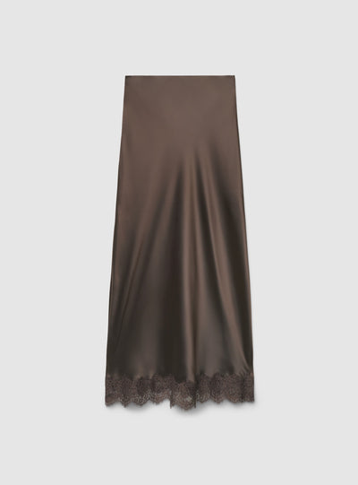 Gonna lunga svasata in satin con bordo in pizzo