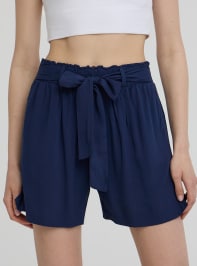 Short pants Woman Terranova