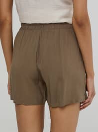 Short pants Woman Terranova