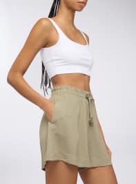 Short pants Woman Terranova