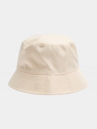 Small-Hat Woman Terranova