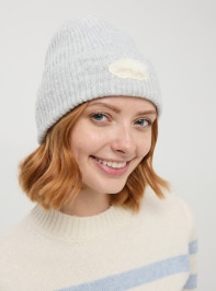 Small-Hat Woman Terranova