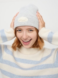 Small-Hat Woman Terranova