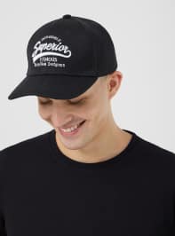 Small-Hat Man Terranova