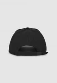 Small-Hat Woman Terranova