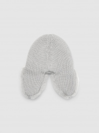 Small-Hat Woman Terranova