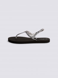 サンダル VTMNTS Black Rubber Slippers VTMNTS Black rubber slippers - Sandals - BeyondStyle